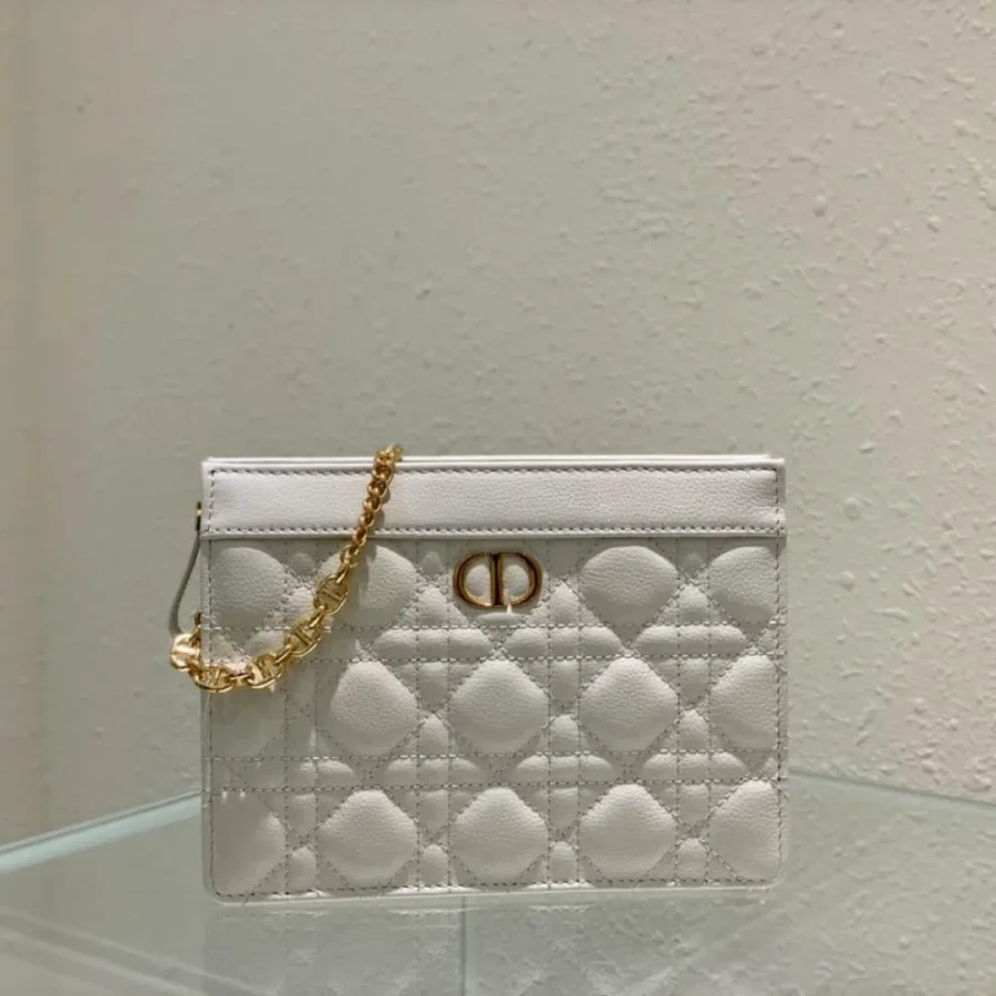 CARO woc zipped clutch size:19x14x3 model:5106
