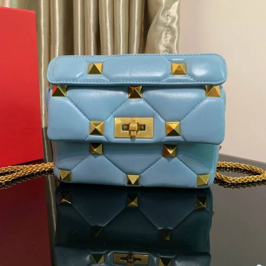 Valentino Size: 25x16x10cm Model:2060S