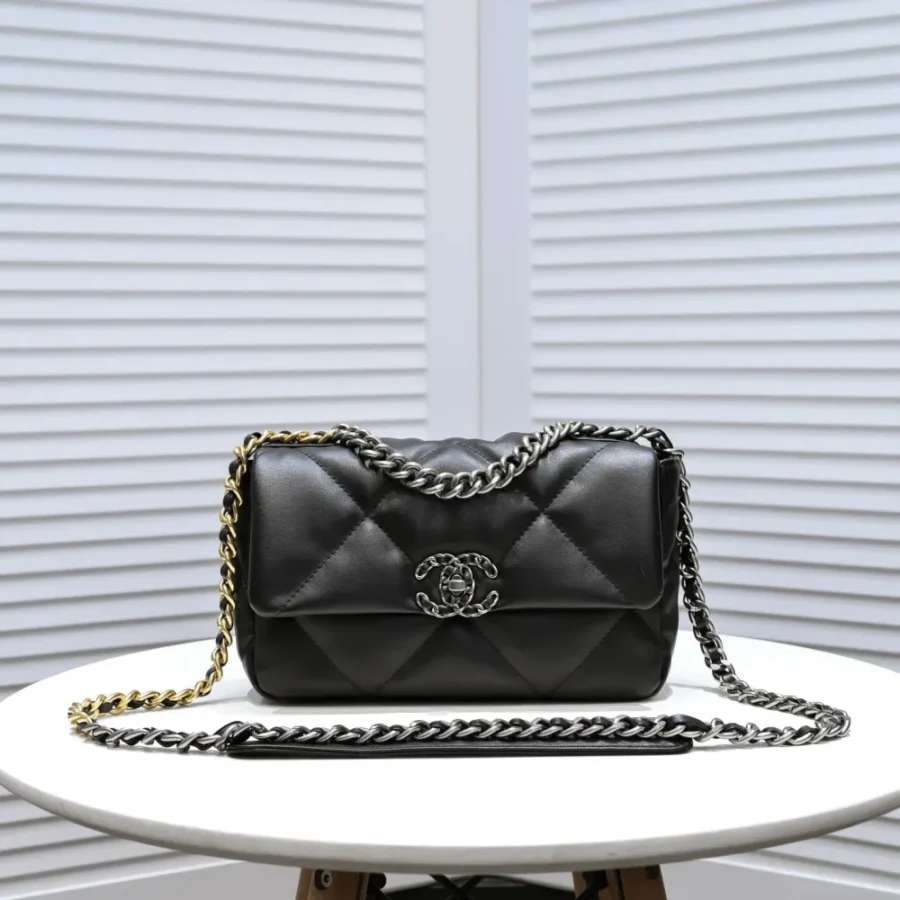 Chanel One Shoulder Style: 9010 Size: 26*16*10cm