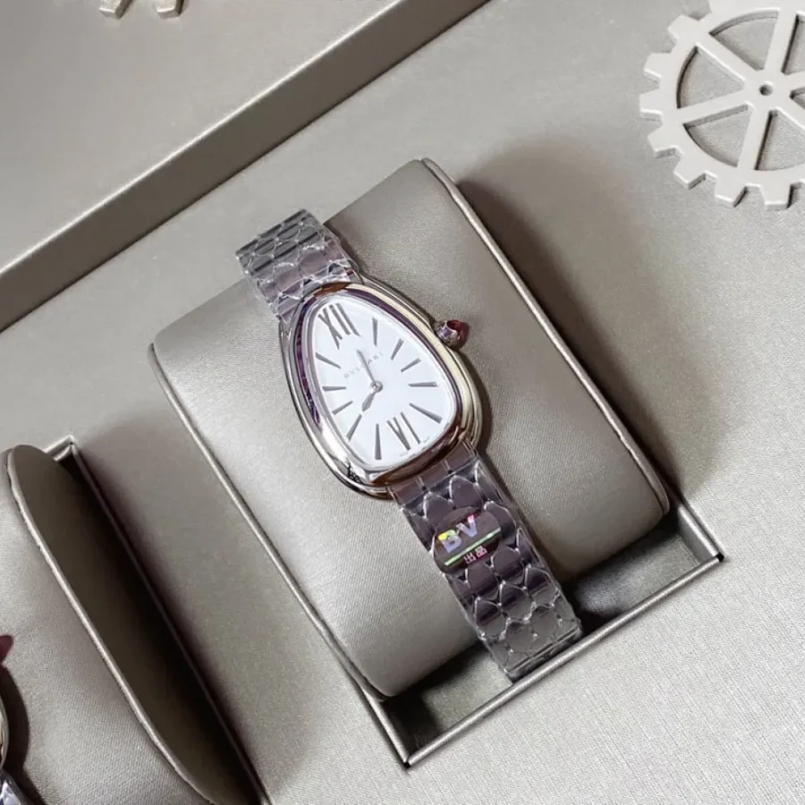 Bulgari Serpenti Seduttor Diameter: 33*6.85mm