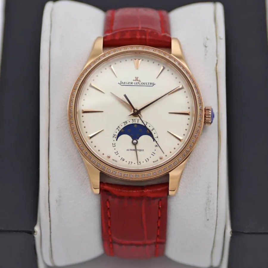 Jaeger-LeCoultre Simple Series Watch Size: 34mmX10.5mm