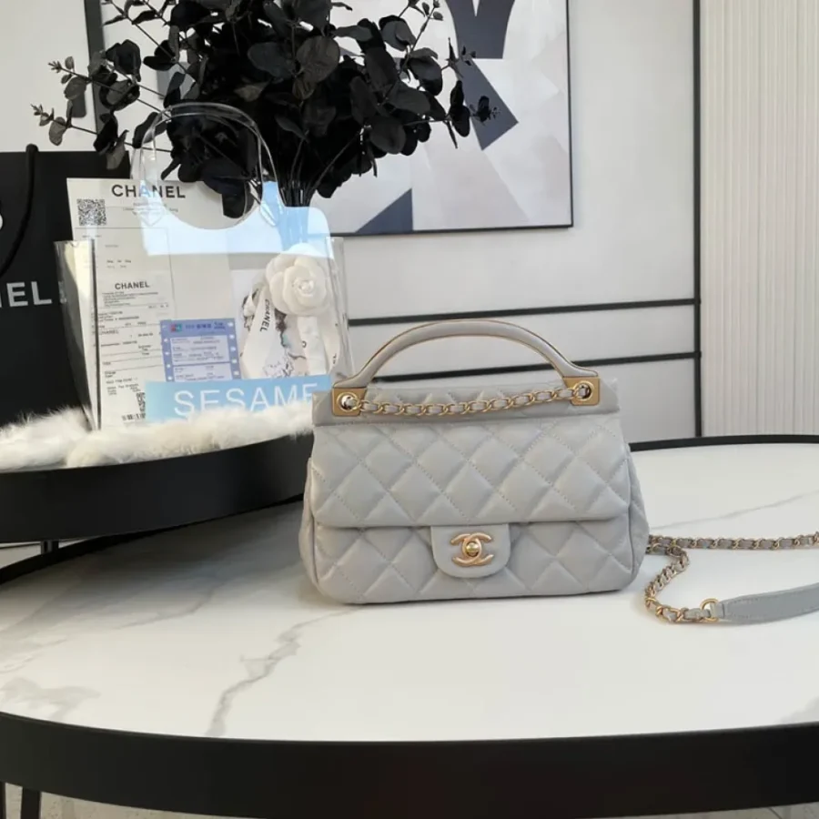 Chanel Model: AS2438 Size: 23*20*8cm
