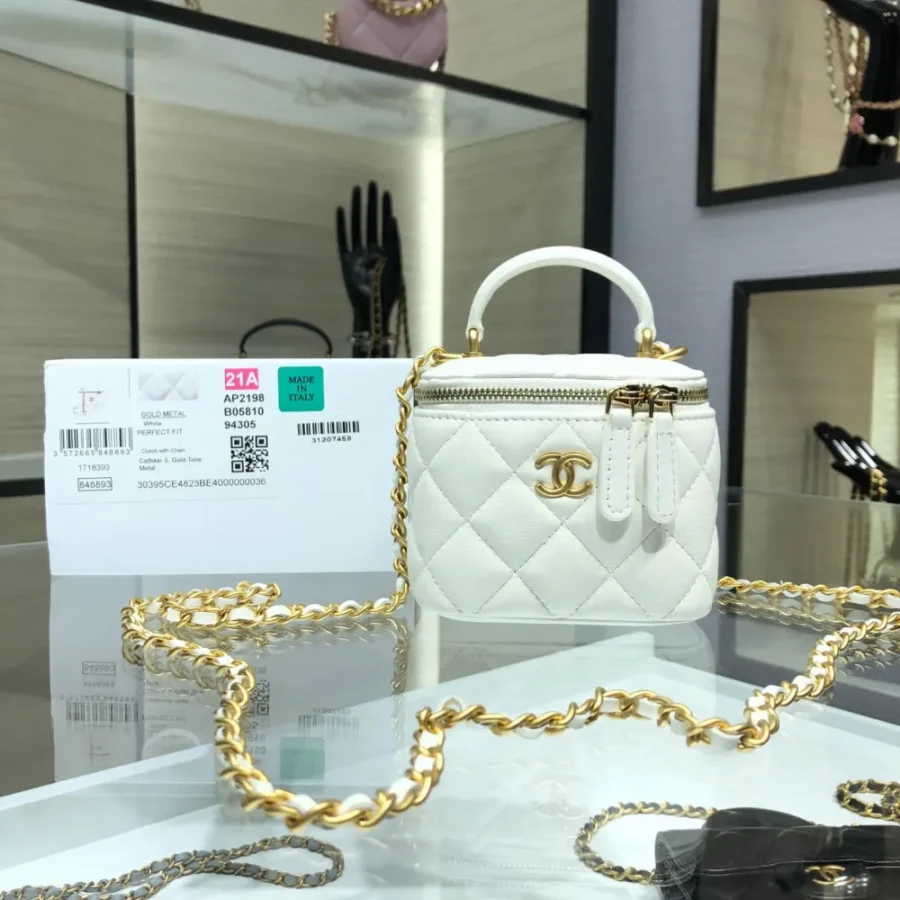 Hand Cosmetic Bag Model: AP2198 Size: 11*8.5*7cm
