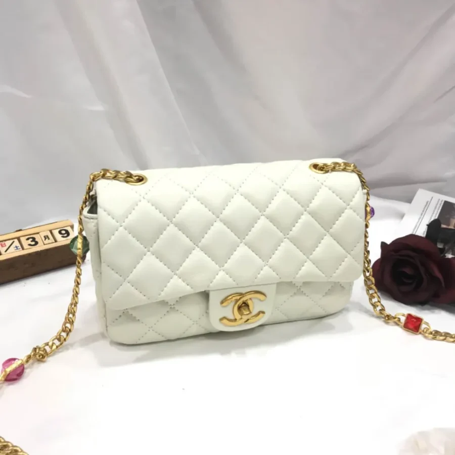 Chanel Lambskin Bag Size: 21/13/6