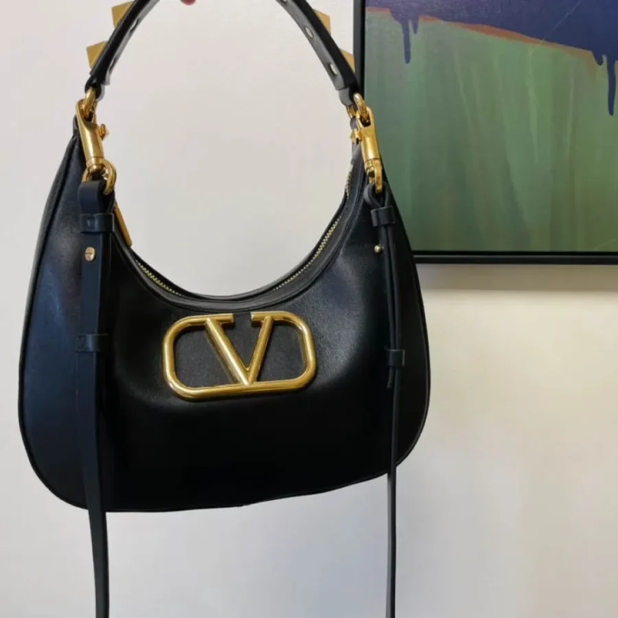 VALENTINO Size:26x30x7cm Model:1177