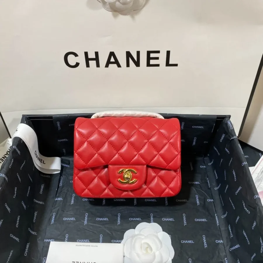 Lambskin Model: 1115 Size: 17cm