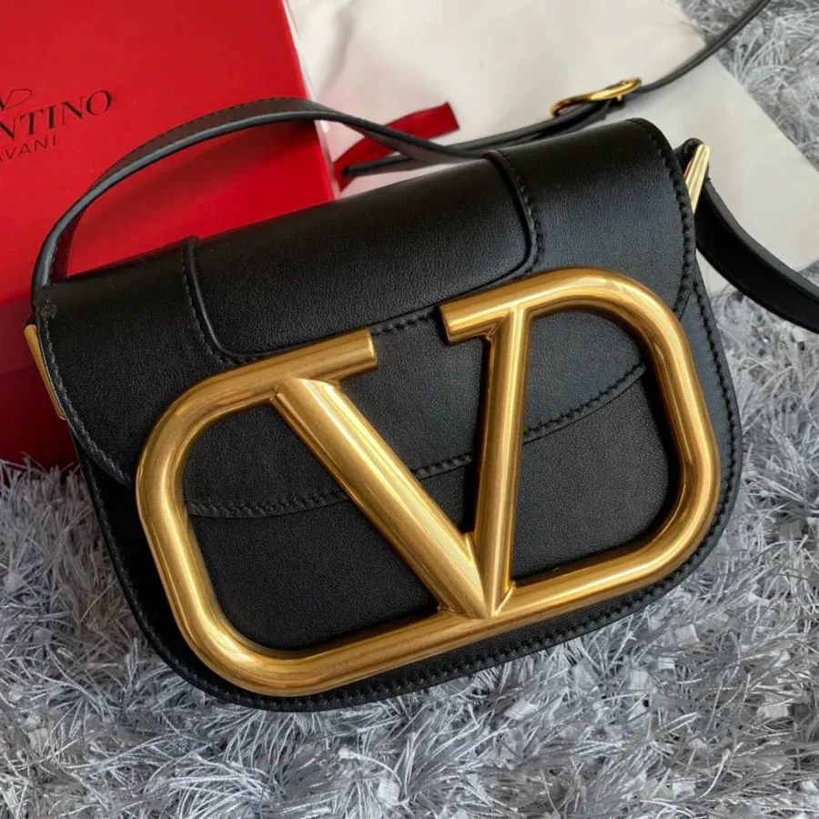 Valentino S shoulder bag