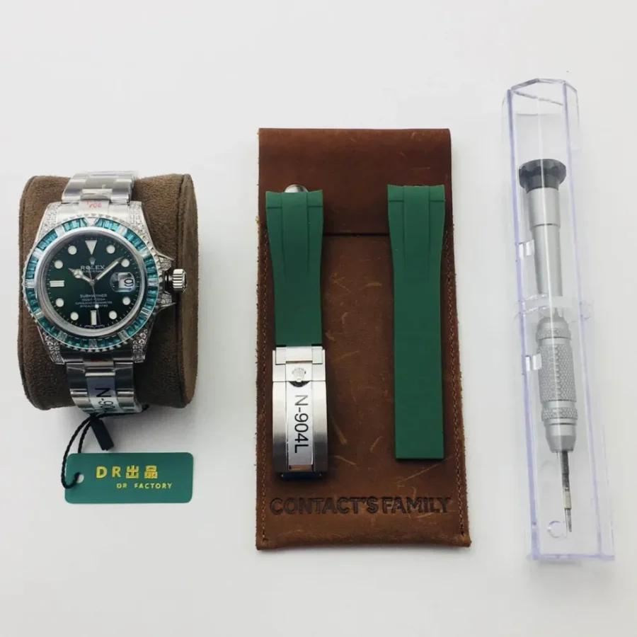 Rolex Submariner Size: 40mm