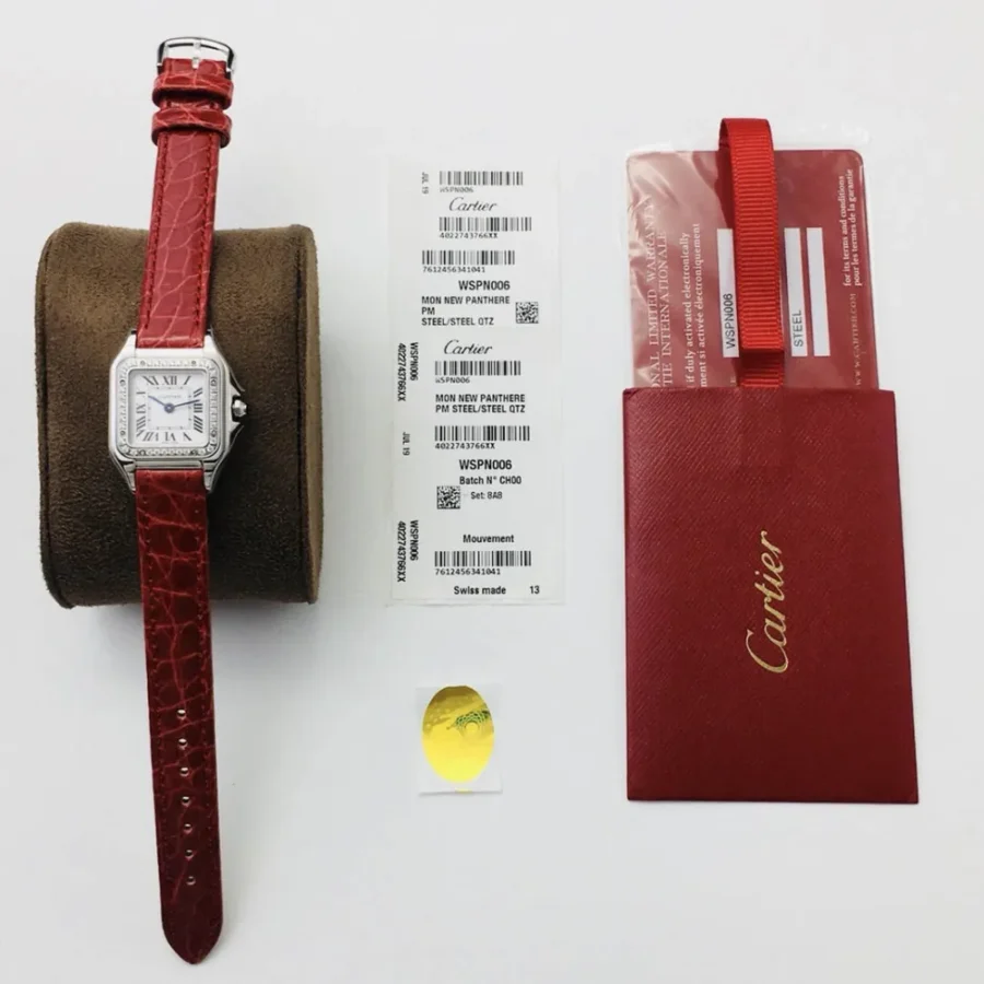 Cartier Cheetah series watch Diameter: 27*37 mm