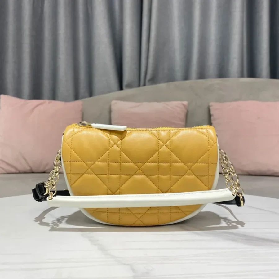 VIBE Early Spring Modern Sport Size: 24*15*6.8cm