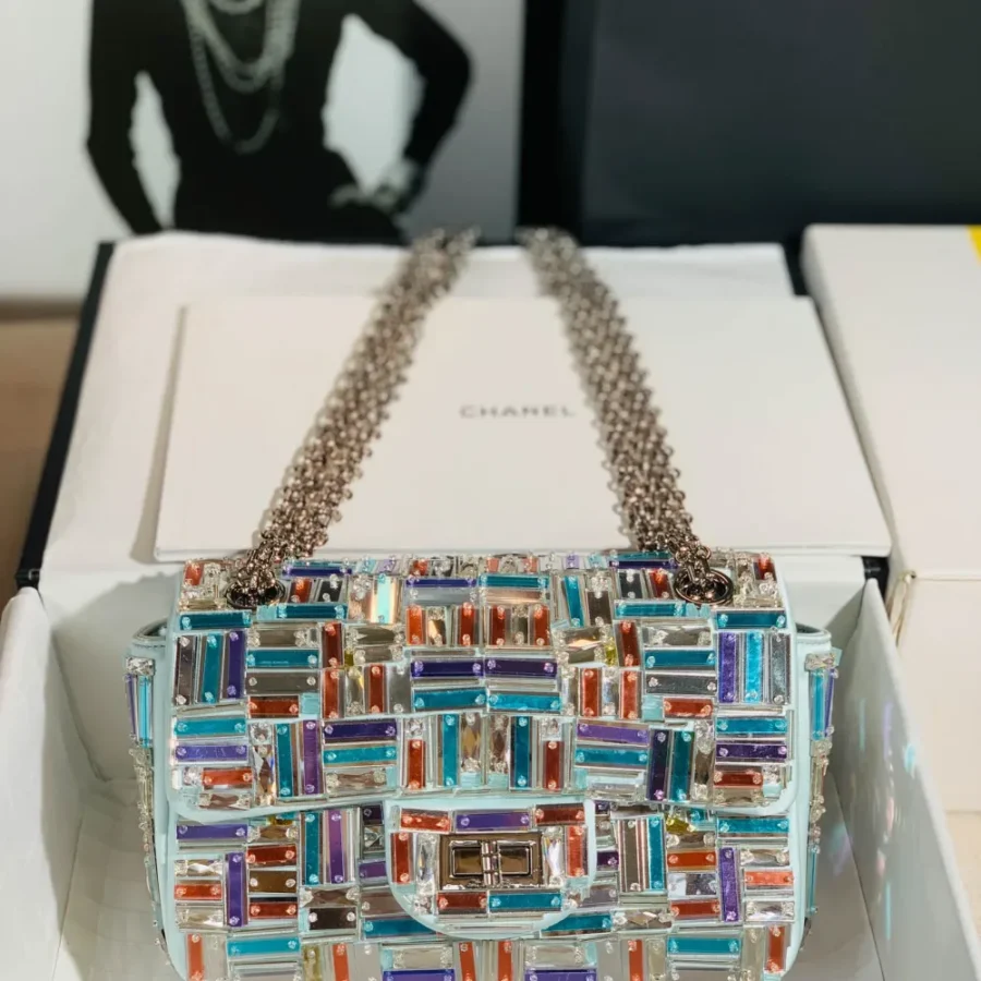 Chanel Beaded Rhinestone Size: 20cm
