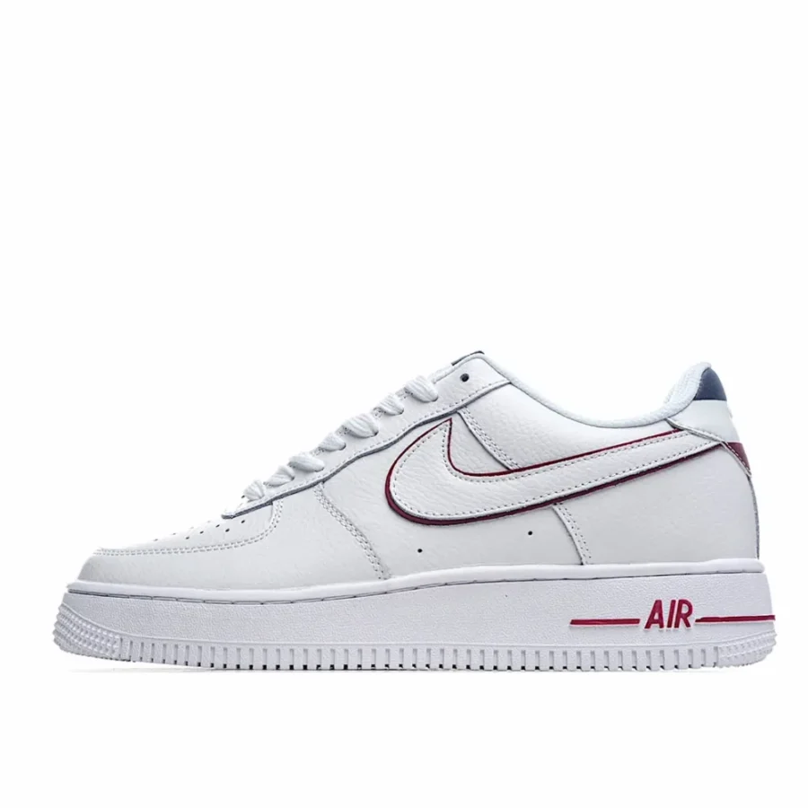 Nike Air Force 1 Low 07 Low Top Sneakers