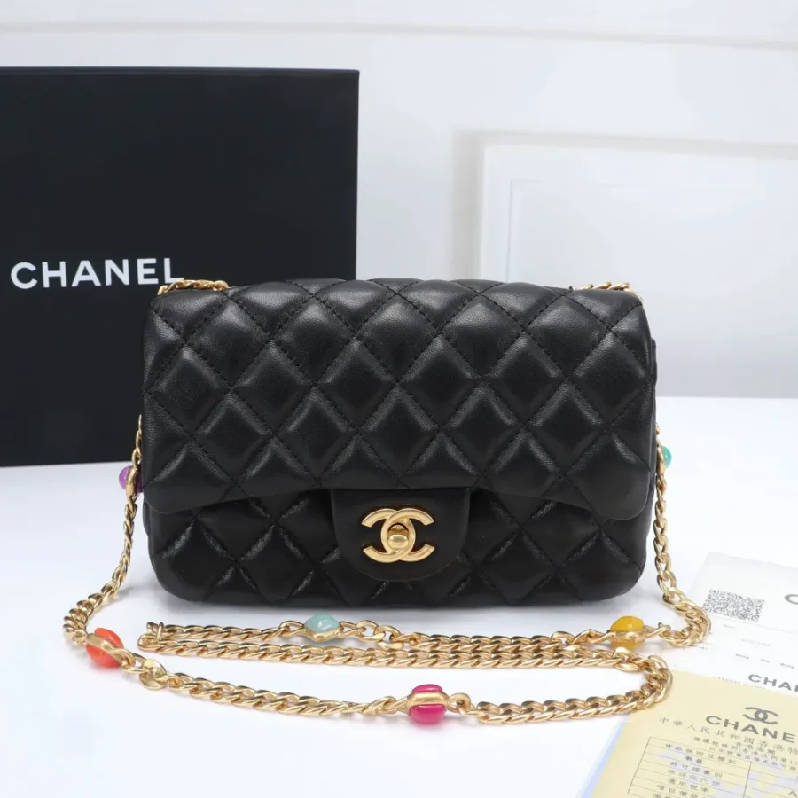 Chanel Stone Chain Bag Size: 21/13/6 Style: 611