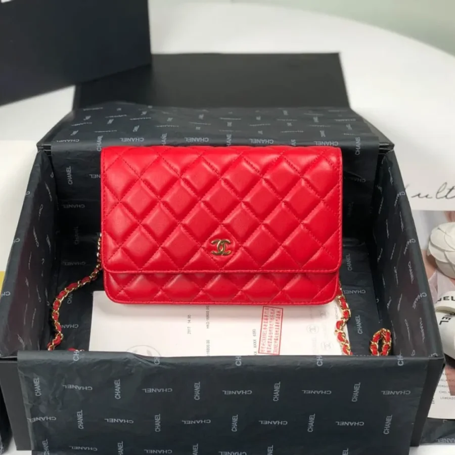 Lambskin Shoulder Chain Bag Style Number: 33814