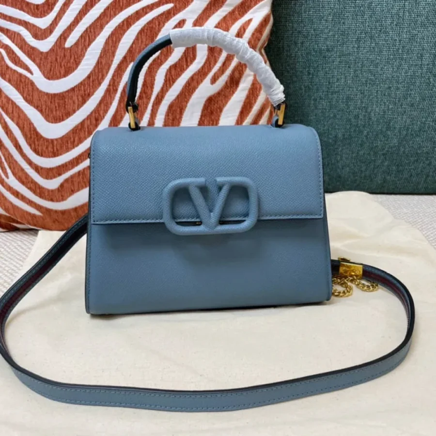 Valentino Model 0530 Size: 30x21x14cm 25x17x11cm 22x16x9cm