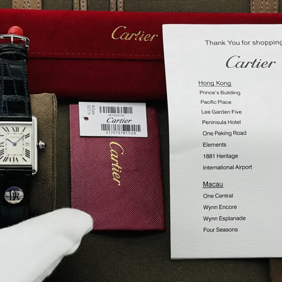 Cartier Tank Series Diameter: 24MMX31MM 27MMX34MM