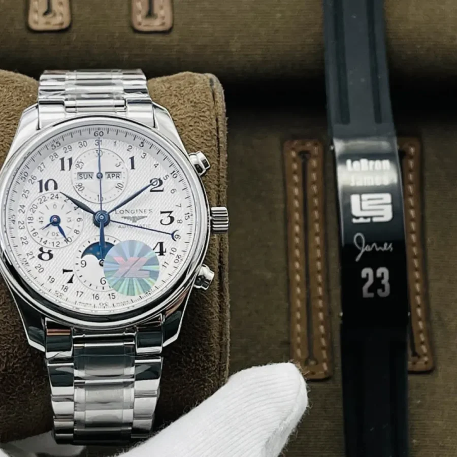 Longines Chronograph Diameter: 42*14.5mm