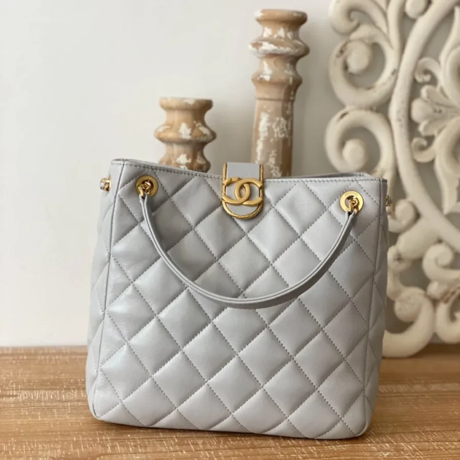 Wandering bag Style: 3477 Size: 22*25*9*cm 02874