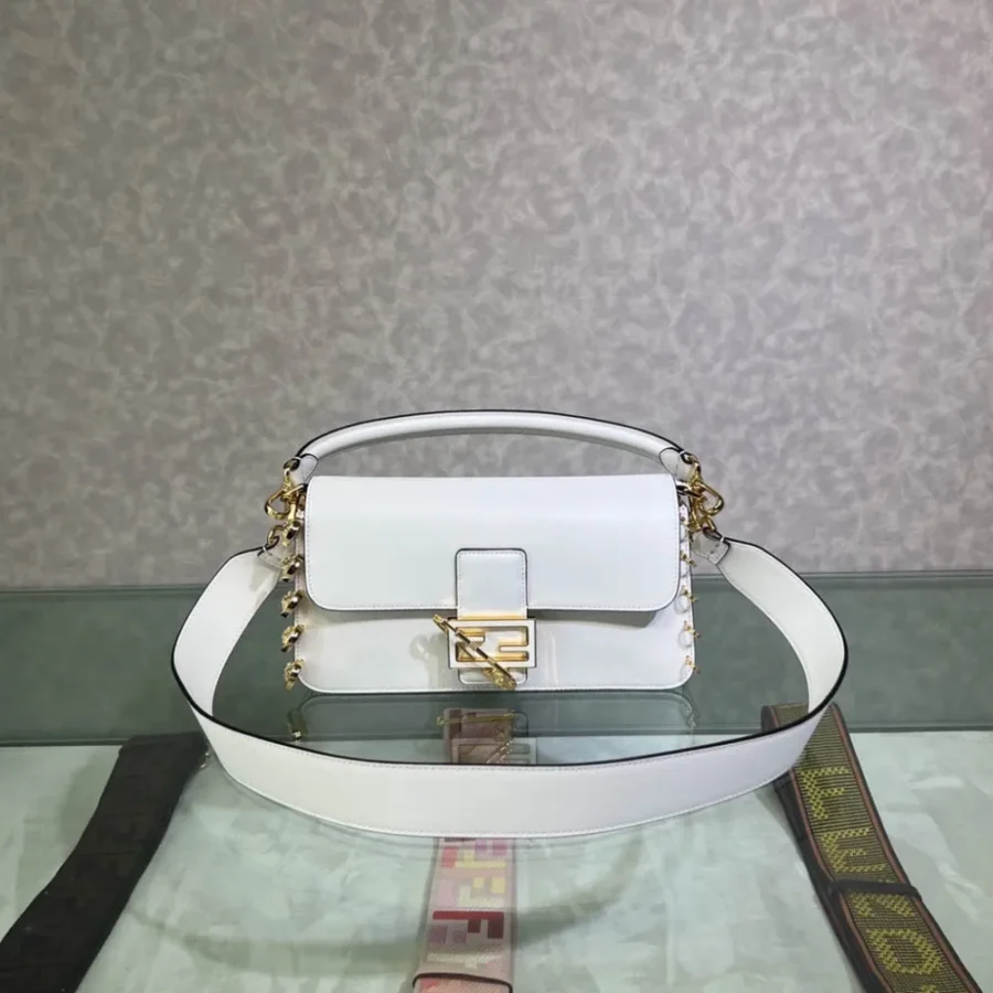 Versace by Fendi Collection Ref: R801 Size: 28*15.5*7cm