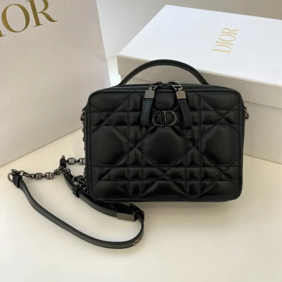 Black Autumn/Winter Camera Bag