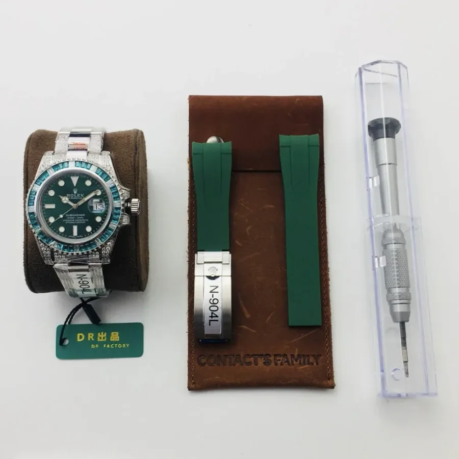 Rolex Submariner Size: 40mm