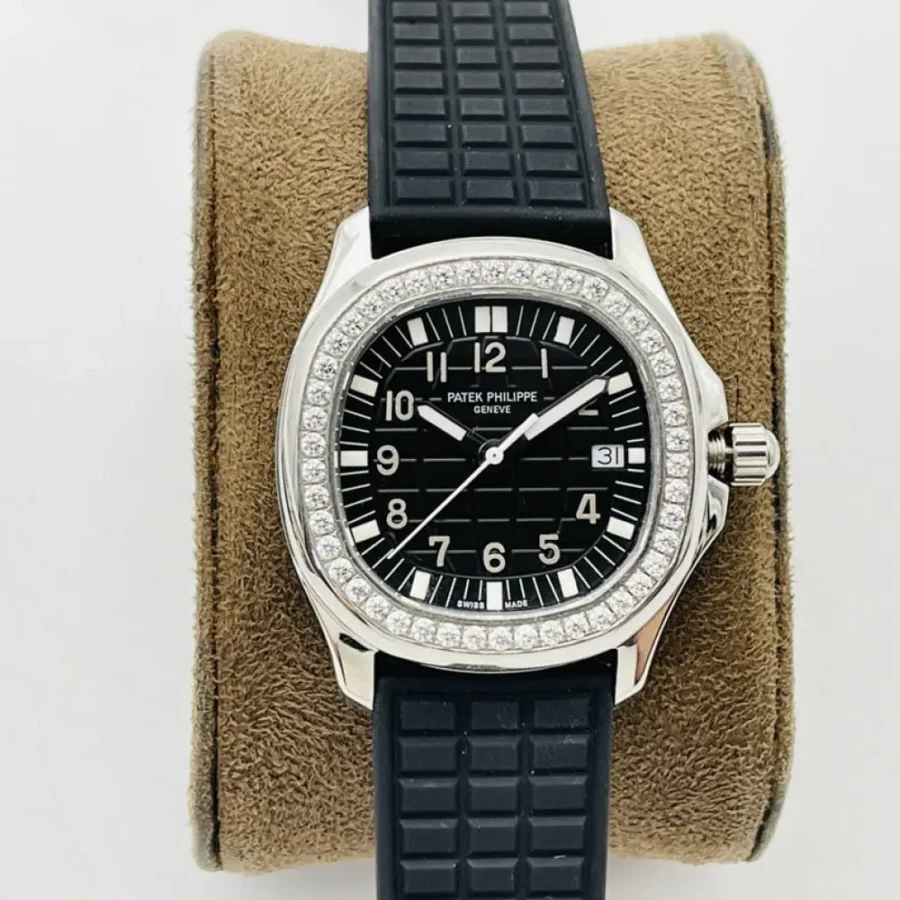 Patek Philippe AQUANAUT Mechanical Watch Size: 35.6 * 9.5 mm