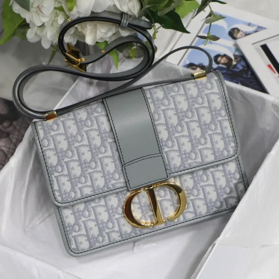 30 Montaigne Size:24*17*8cm