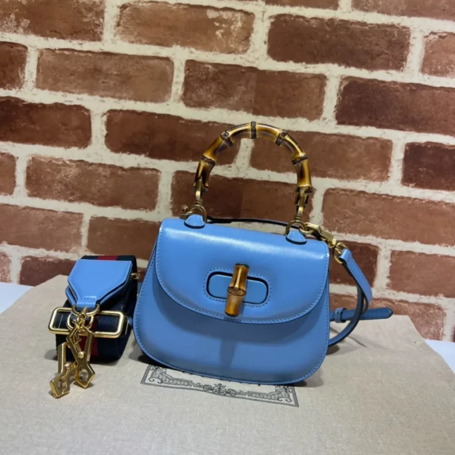Size:686864 Size:17*12*7.5cm
