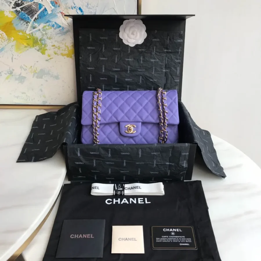 Lambskin size: 25x16x7.6cm Model: 1112#