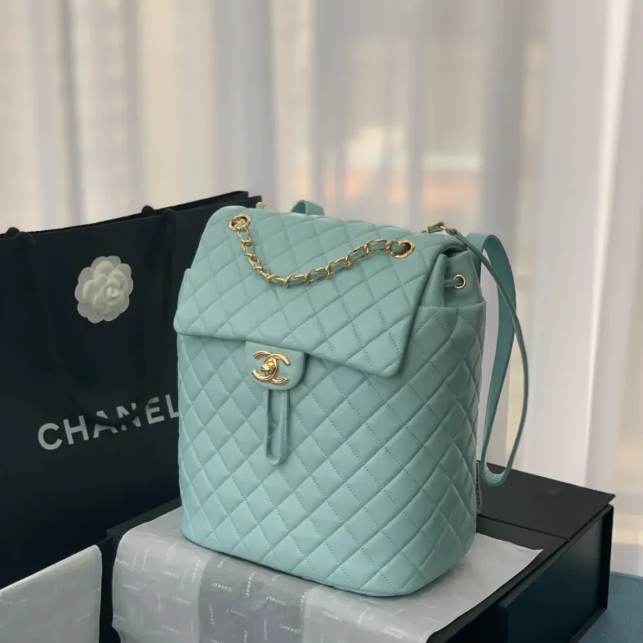 CHANEL Model: 91122 30X25X15CM