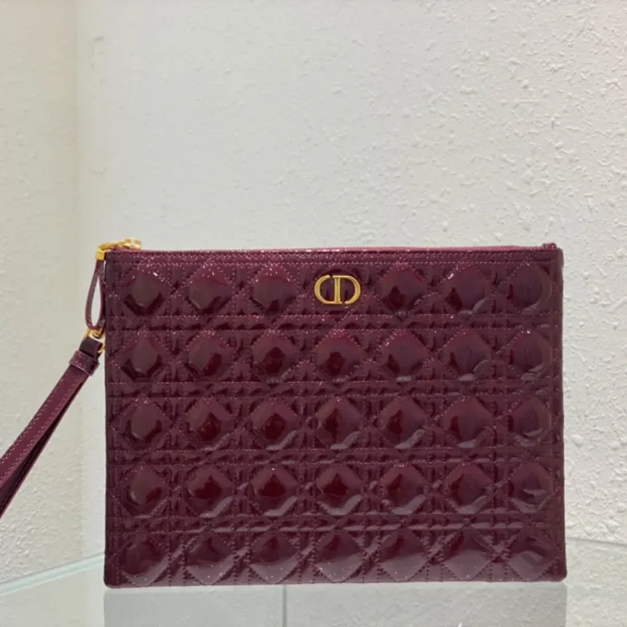 Caro Everyday Clutch Size: 30cm