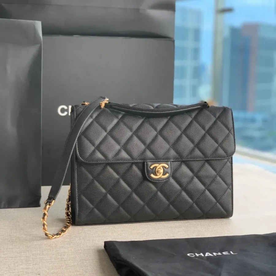 CHANEL Model: AS3529#: Size: 30x22x7Cm