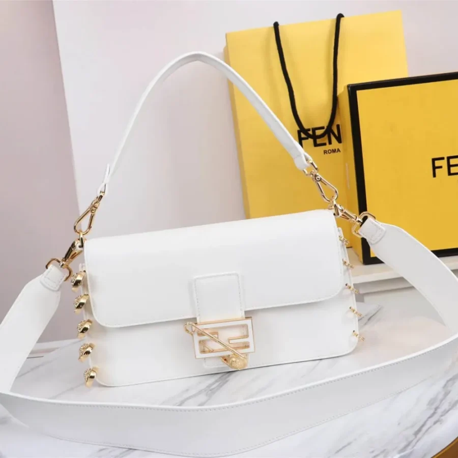 Versace by Fendi Collection Size: 28*15.5*7cm