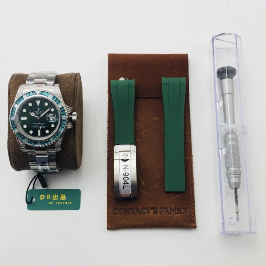 Rolex Submariner Size: 40mm