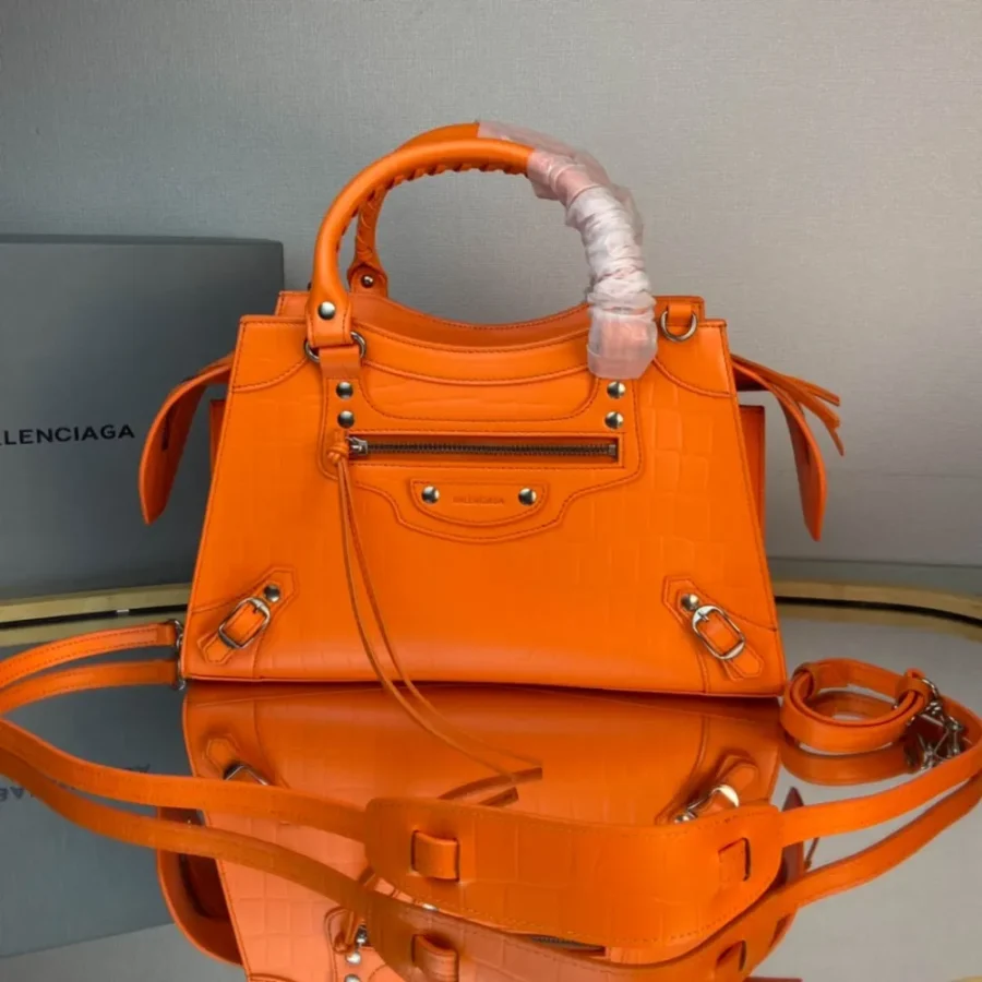 Balenciag* Neo Classic biker bag Size: 25*33*13*20cm