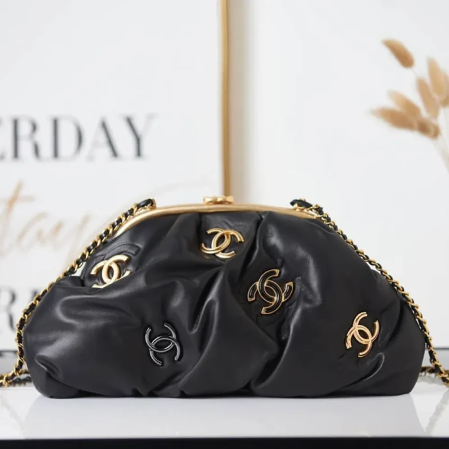 Retro Cloud Bag Size: 16 27.5 14cm Style: AS2137