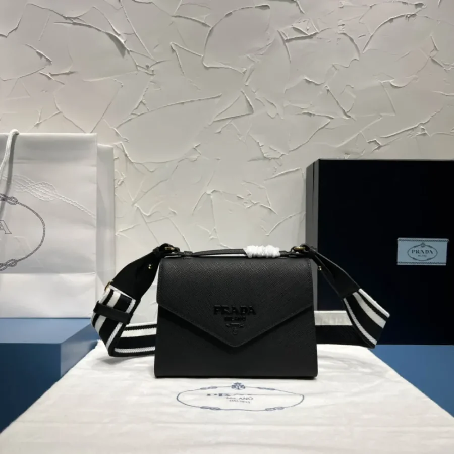 Prada Monochrome Handbag Size: 21x14cm 1BD317