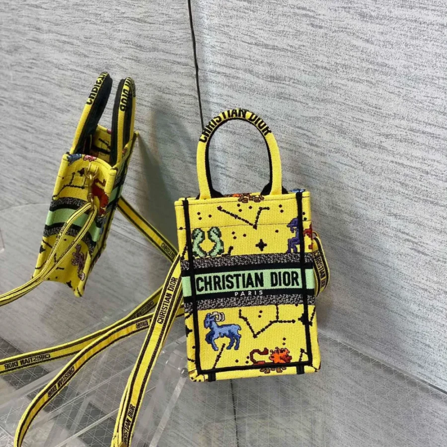 Tote Series size:13.5*5*18cm