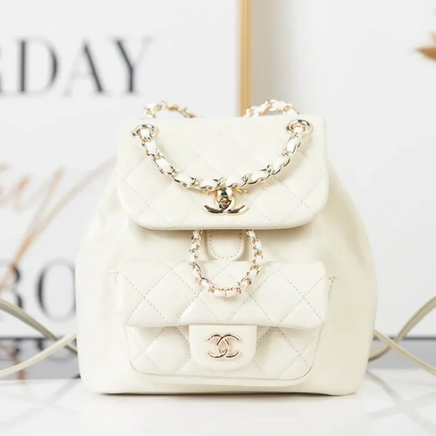 Small Backpack Size: 181812cm Model No. AS2908
