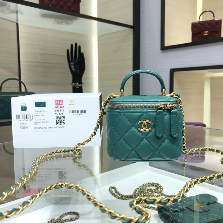 Hand Cosmetic Bag Model: AP2198 Size: 11*8.5*7cm