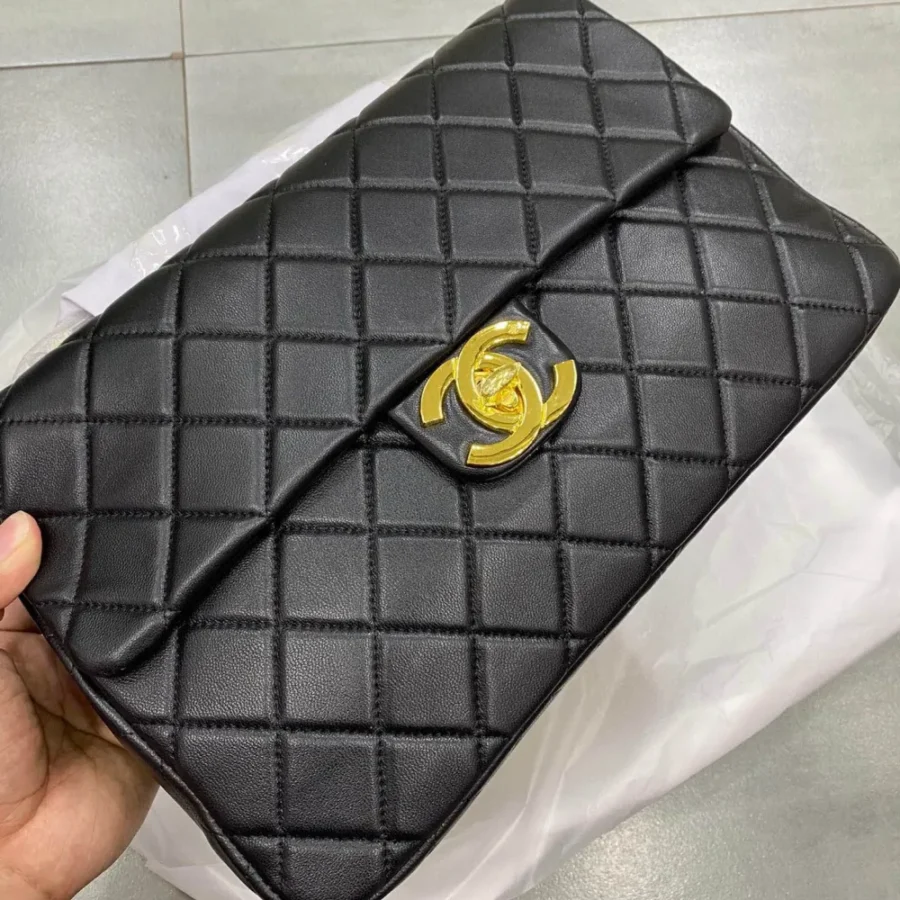 chanel Size: 30.20.8 Style: 33886